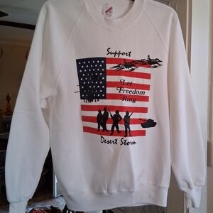 Desert Storm Sweatshirt Mens Size Large runs smaller Has Wear READ Descp